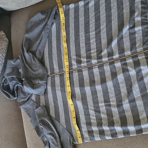 Front closure grey stripe Hoodie SZ 1X - Picture 7 of 8